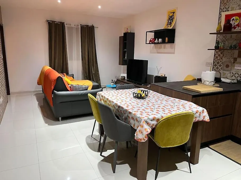 Duplex Maisonette With Roof Apartment Fgura